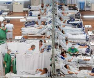 Los más de 10,000 fallecimientos reportados la semana pasada en Brasil fueron su peor marca desde el inicio de la pandemia, y el conteo de esta semana va camino de ser incluso más alto luego de que se registraran cerca de 2,300 decesos solo el miércoles, batiendo el récord del día anterior. Foto: AP