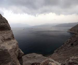 El estrecho de Ormuz es un punto estratégico para miles de barcos. De acuerdo con los países que lanzaron el comunicado, lo que buscan es que los barcos puedan salir sin pagar peaje, como lo aprobó Irán.