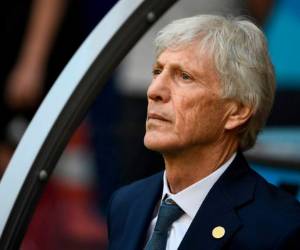 José Pekerman destacó la capacidad de su equipo para sobreponerse a un jugador menos y a un gol en contra a los cinco minutos. Foto: Agencia AFP