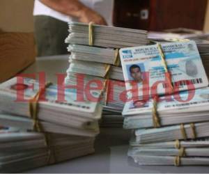 En los archivos del RNP hay decenas de miles de tarjetas de identidad que no han sido reclamadas.