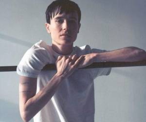 El actor asegura que se siente liberado tras haber iniciado su transición. Foto: @elliotpage