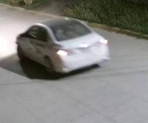 Las autoridades no detallaron si la persona bajo custodia estuvo presente en el convivió donde departieron las jóvenes o si está relacionado al automotor captado por las cámaras.