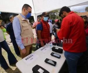 El actual titular del Consejo Nacional Electoral,  Kelvin Aguirre, estuvo en Ojojona verificando el simulacro. Foto: Jhony Magallanes/EL HERALDO