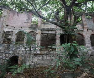 Vecinos de La Leona buscan apoyo público y privado para convertir el Castillo Bellucci en museo, con una inversión estimada en 9 millones.