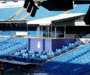 Montaron un escenario en el palco del Bernabéu. Foto AFP