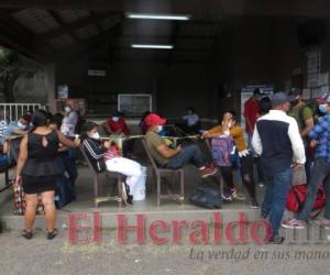 Los centros de triaje están atendiendo las 24 horas durante este feriado de Semana Santa. Foto: Jhony Magallanes/El Heraldo