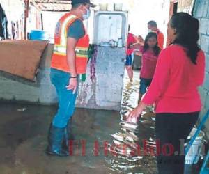 Varias familias de la ciudad de Comayagua que fueron afectadas por las lluvias ya recibieron ayuda humanitaria por Copeco. Foto: El Heraldo