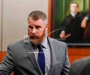 En esta fotografía del 13 de junio de 2018 se muestra Terry Thompson en un tribunal de la ciudad de Houston, Texas. (Foto: AP)