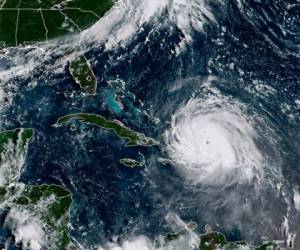 El Huracán Irma primero ingresará por el estado de la Florida, luego seguirá su curso por Georgia y las carolinas. Foto: AFP