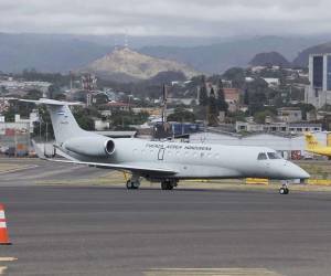 El avión presidencial Embraer 600 Legacy se compró en el gobierno Juan Orlando Hernández en el 2014 bajo decisión del Consejo Nacional de Defensa y Seguridad.