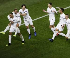 Neymar y Juan Bernat pusieron a ganar a un Paris Saint Germain necesitado de la victoria. Foto/AFP