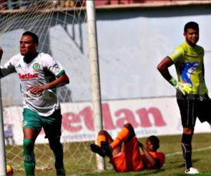 Gerson Tinoco marcó el primer gol de los Canecheros. Foto: Marvin Salgado / El Heraldo