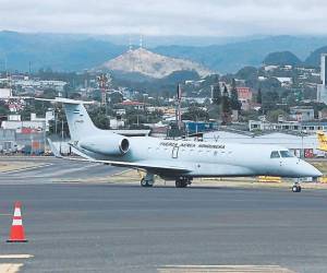 La promesa de campaña de la presidenta Xiomara Castro es vender el avión presidencial Embraer 600 Legacy, donado por el gobierno de la República de China Taiwán.