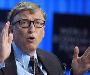 Las personas que compartieron la fotografía del fundador de Microsoft, Bill Gates, lo consideraron humilde, pese a su millonaria fortuna. Foto: Agencia AFP