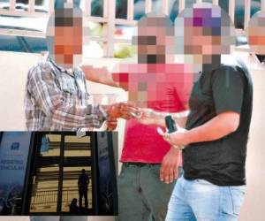 Las autoridades buscarán a los responsables de estar cobrando por entregar las nuevas placas vehiculares.