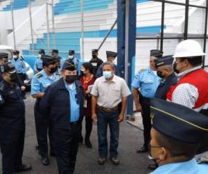 La Policía Nacional evalúa el Estadio Nacional para ubicar los anillos de seguridad.