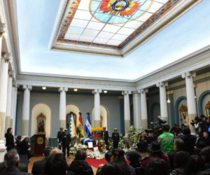 La legación diplomática de El Salvador reveló que hubo negligencia médica, en la muerte de la embajadora salvadoreña en Bolivia, Maddelin Brizuela. Foto: Twitter/Cancillería Bolivia