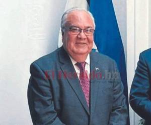 El embajador hondureño en Londres, Iván Romero, ahora presidente de la OIC, anunció que está trabajando por un nuevo acuerdo internacional del café. Foto: EL HERALDO