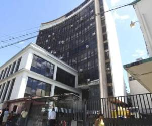 Los derechohabientes denunciaron que el sistema informático en el Seguro Social de barrio Abajo falla constantemente.