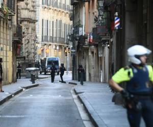 Las calles de Barcelona se llenaron de sangre este jueves tras un ataque terrorista que acabó con la vida de al menos 13 personas. (AP)