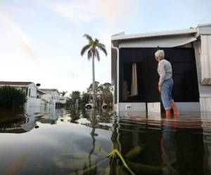 El camino que siguió la tormenta fue en parte responsable de que Florida se salvara de llevarse la peor parte, según meteorólogos. Foto: AFP
