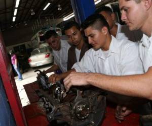 Con la reforma que impulsará el Consejo Directivo del Infop ya no se impartirán talleres técnicos en los 20 centros de esta institución, sino que se brindarán en escuelas o colegios públicos.