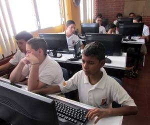 “Súper” Jesfry: Un pequeño héroe con grandes sueños