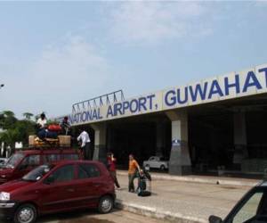 El último contacto con la nave fue a las 1 p.m., dijo el administrador de Arunachal Pradesh Swatika Sachan.