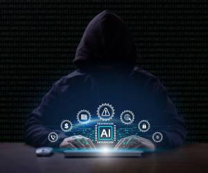 Las fuerzas y cuerpos de seguridad, las fiscalías de menores y la judicatura llevan mucho tiempo intentando buscar soluciones para proteger a nuestros menores en el plano físico y en el plano online, dijo Beatriz Izquierdo, licenciada en derecho especializada en criminología.