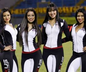 Guapas hondureñas acudieron a los diferentes estadios para alentar a sus equipos favoritos. Foto El Heraldo / Grupo Opsa.