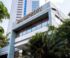 Las autoridades del Banco Hondureño para la Producción y Vivienda (Banhprovi) han informado que más de 1,600 familias han sido beneficiadas con soluciones habitacionales en el territorio nacional.