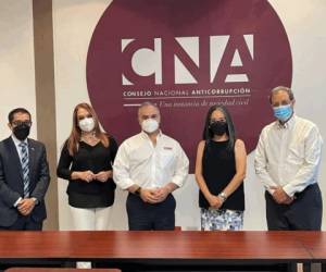 Yani Rosenthal, Yadira Bendaña y Mauricio Villeda fueron recibidos en el CNA.