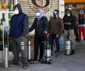 La ciudad ha experimentado un aumento en las infecciones por coronavirus y sus hospitales están ocupados en un 87%, lo que genera presión en el abasto de oxígeno. Foto: AP