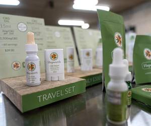 La medida incluye fondos ya existentes para apoyar a estados que desarrollen programas con psicodélicos para enfermedades mentales graves.