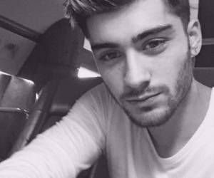 “Había veces en las que no comía nada en tres días”, revela el músico de 23 años en su autobiografía. /Fotos @zayn/