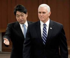 El vicepresidete de Estados Unidos, Mike Pence, se reunió con las autoridades de Japón durante su gira por Asia. Foto: AP