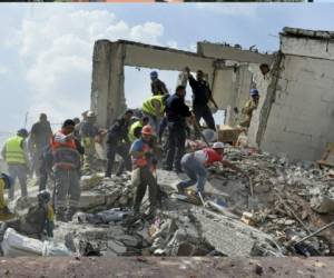 El terremoto de 7.1 grados destruyó por completo varias estructuras en México. Foto: Agencia AFP...