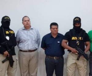 Los sentenciados son el exgerente de Banasupro, Santos Ubaldo Cerrato Canales y el exjefe de Administración y Recursos Humanos, Víctor Samuel Anchecta.