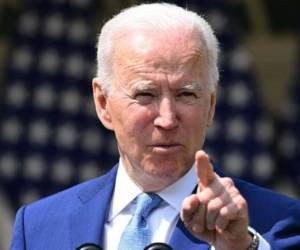 En primer lugar, la administración Biden quiere mejorar el intercambio de información a nivel federal y local sobre grupos extremistas o militantes. Foto: AFP