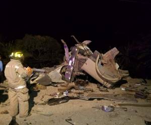 Los vehículos quedaron totalmente destruidos por el fuerte impacto. Fotos: Cortesía.