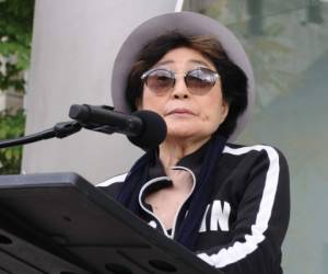 Tras el asesinato, Ono se abocó a preservar la memoria de Lennon, financiando la construcción del memorial Strawberry Fields de Nueva York. Foto: AFP