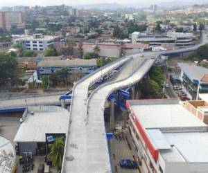 El puente se encuentra en la étapa final de su construcción.