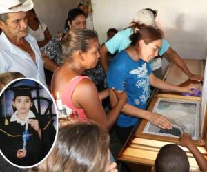 Los restos mortales de la pequeña Karla López fueron sepultados en medio de la conmoción de sus parientes y amigos este lunes en Yoro (norte de Honduras). La niña de 12 años fue violada y luego estrangulada.