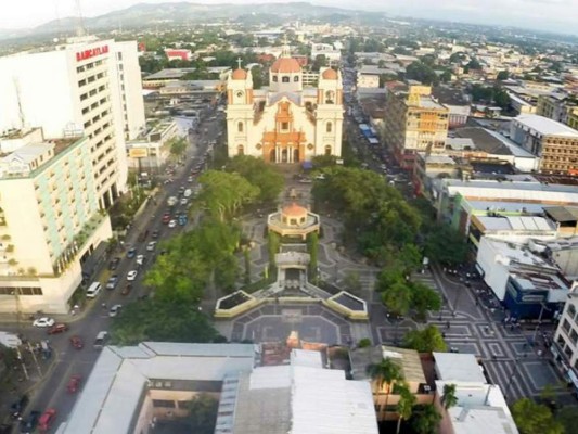 Casi 4,500 personas son positivas de coronavirus hasta este viernes en la ciudad de San Pedro Sula.