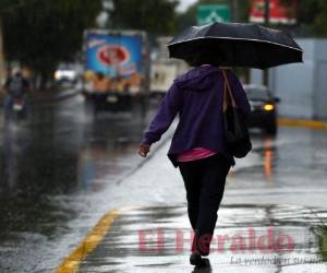La vaguada prefrontal estaría produciendo lluvias entre miércoles y jueves en la mayor parte del país, especialmente en el occidente, centro y sur. Foto: Emilio Flores/EL HERALDO.