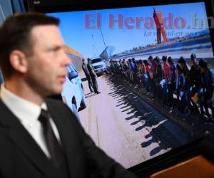 El comisionado de la Oficina de Aduanas y Protección Fronteriza de Estados Unidos, Kevin McAleenan, habla sobre la situación en la frontera durante una conferencia de prensa en Washington, el martes 5 de marzo de 2019. (AP Foto/Susan Walsh)