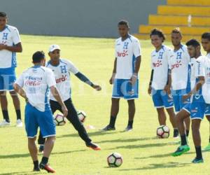 Los futbolistas de la Selección Nacional de Honduras en los entrenamientos previo al inicio de la Copa Oro. (Fotos: Neptalí Romero / Grupo Opsa)