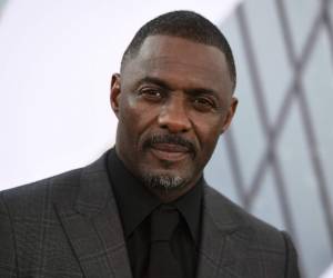 Idris Elba dice que dio positivo a una prueba del coronavirus. AP.