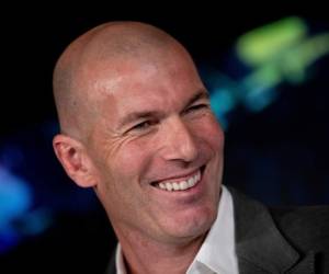 Zidane vuelve al banquillo del Real Madrid este sábado en el mismísimo Santiago Bernabéu. (AP)