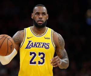 La estrella de los Lakers mencionó que nunca en su carrera había vivido una situación así y que lo que pasa en suelo norteamericano no es lo mimo que lo que sucede en Europa. Foto: AFP